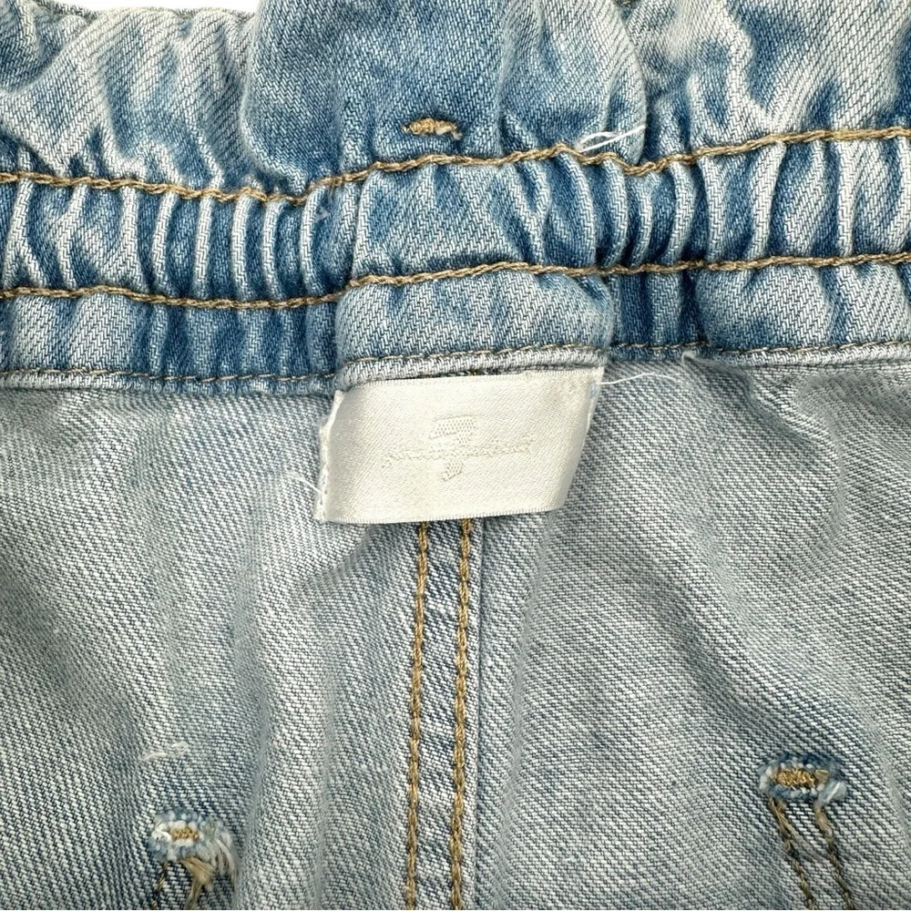 NWT 7 For All Mankind Paperbag Easy Ruby Short - Light Wash Soft Denim Shorts